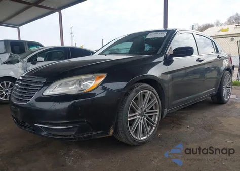 2013 Chrysler 200 Lx из США, поврежденный, VIN 1C3CCBAB7DN686065